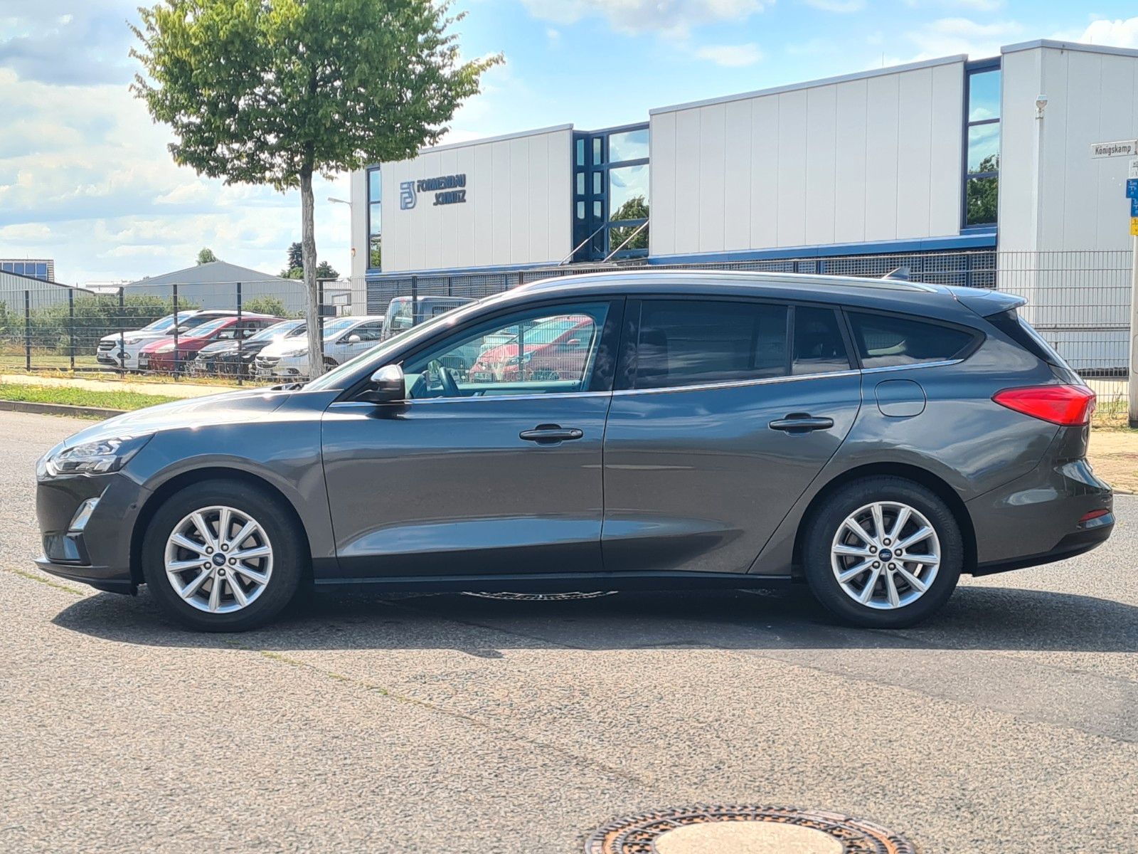 Ford Focus Turnier - Samsaru's Car Outlet