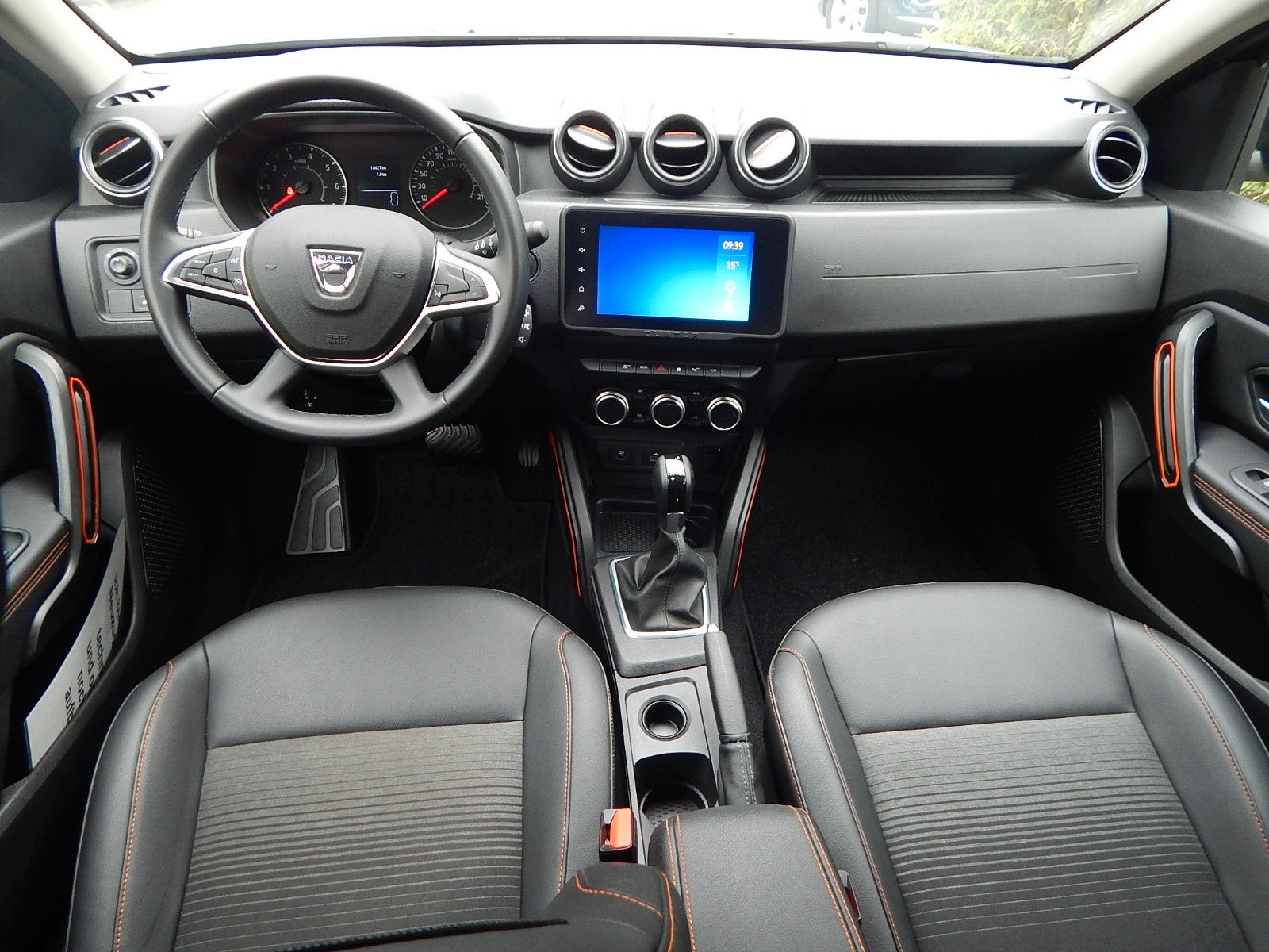 Dacia Duster TCe 150 EDC Extreme - Samsaru's Car Outlet