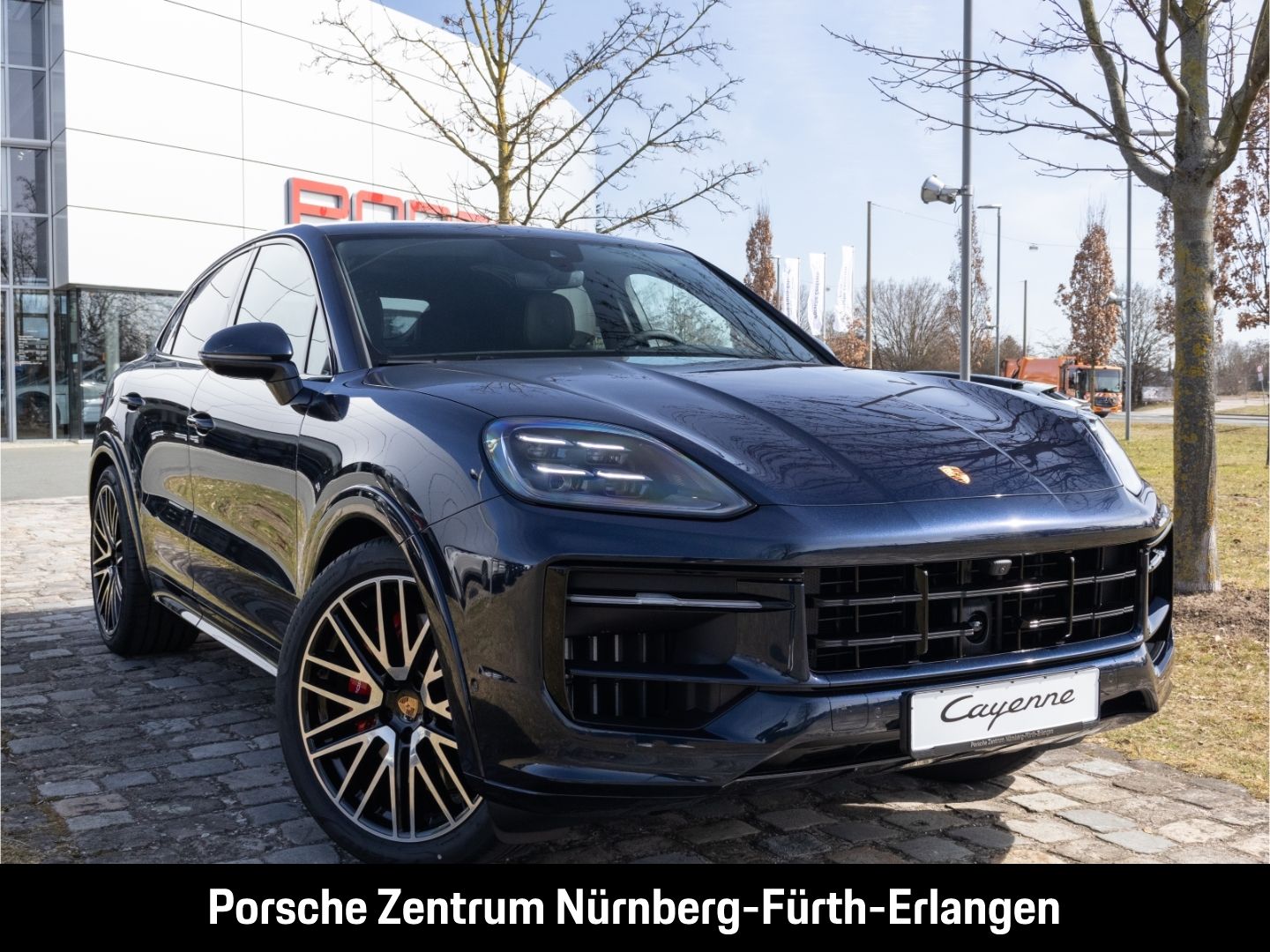 Porsche Cayenne S Coupe AHK Luftfeder HD-Matrix InnoDriv