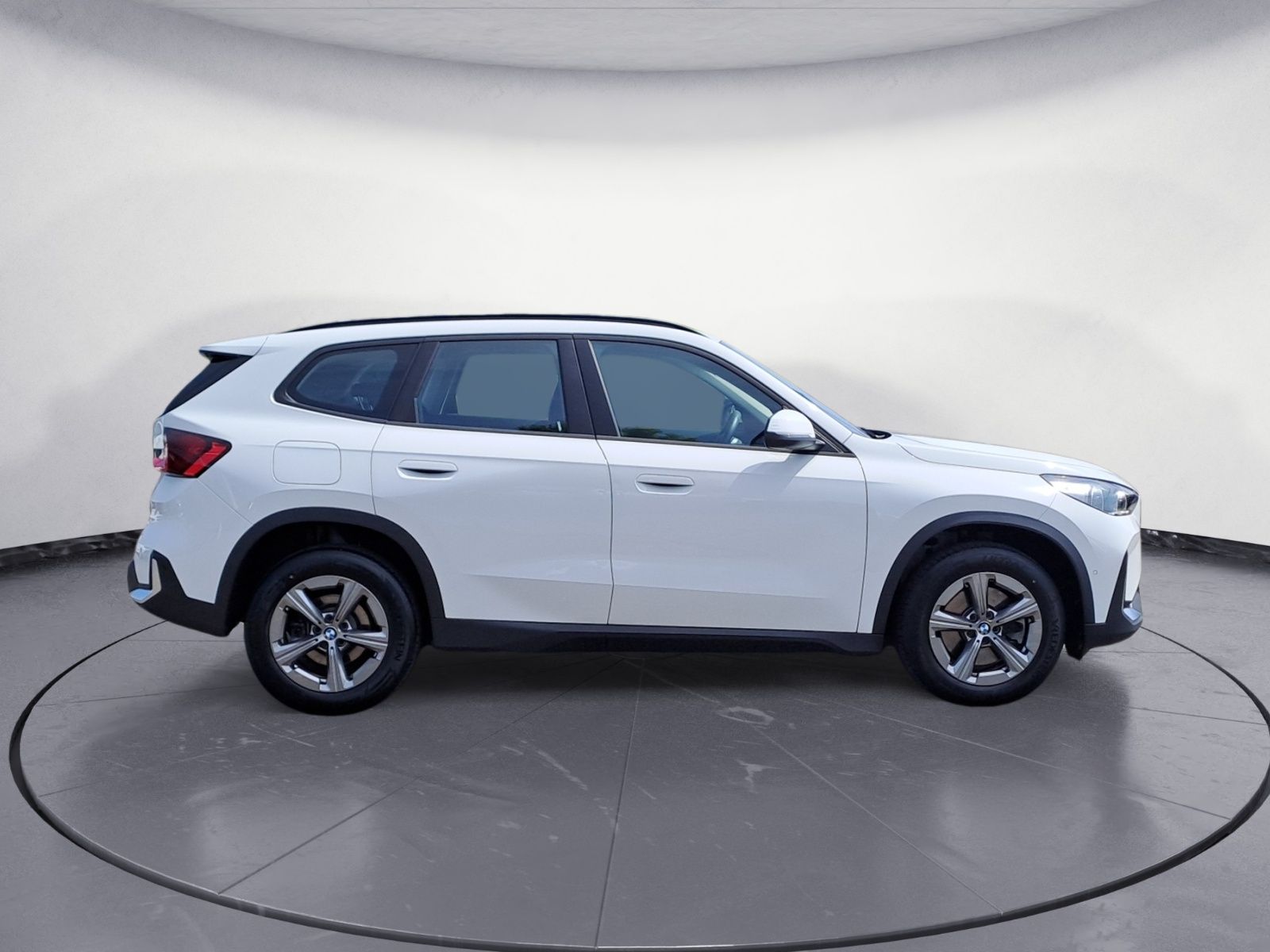 BMW X1 xDrive23d Steptronic - Samsaru's Car Outlet