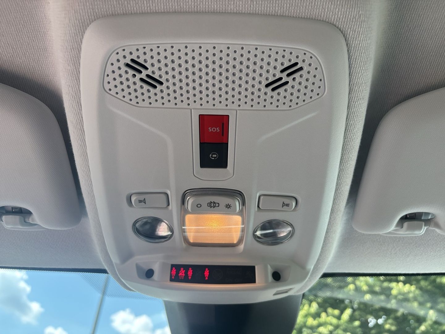 Opel Corsa-e Edition - Samsaru's Car Outlet