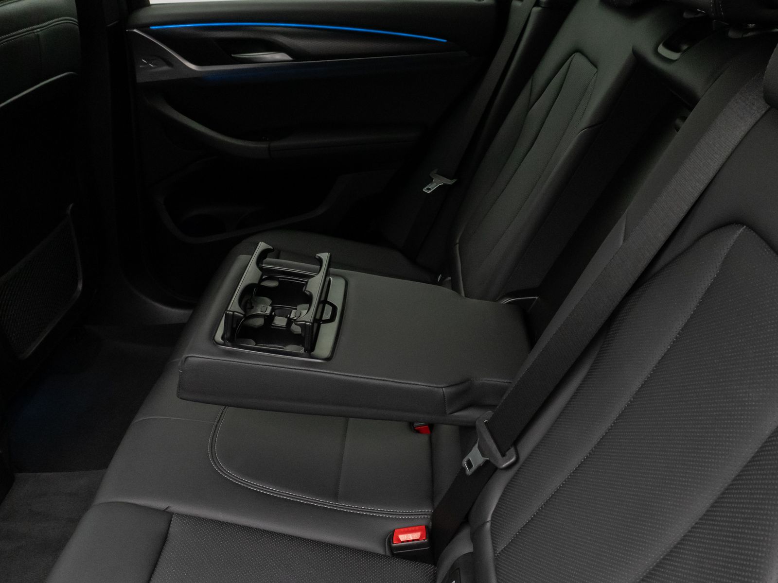 BMW X3 xD30e M Sport - Samsaru's Car Outlet