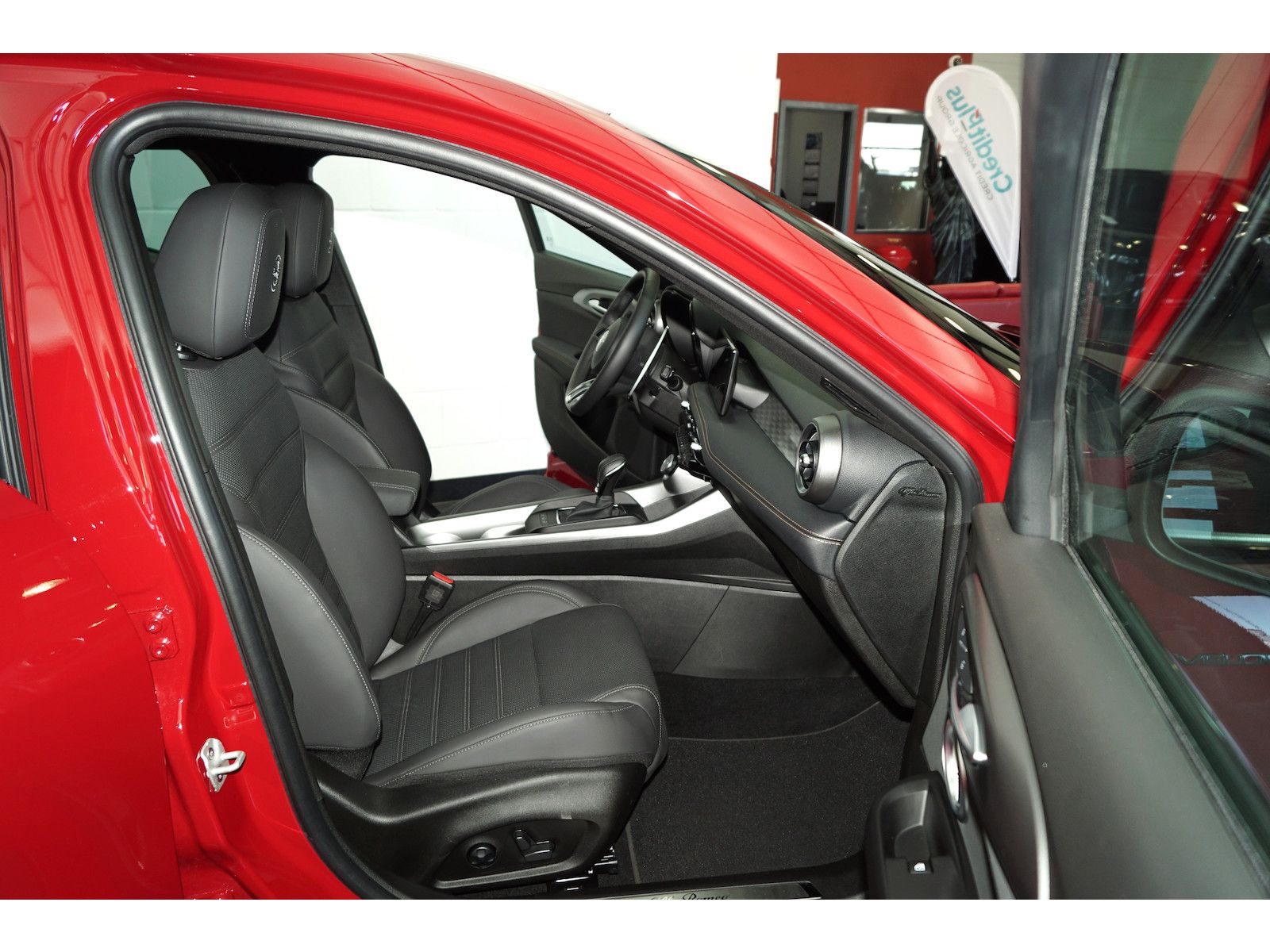 Alfa Romeo Tonale 1.6 VGT-D Veloce FULL LED LEDER 360-CAM