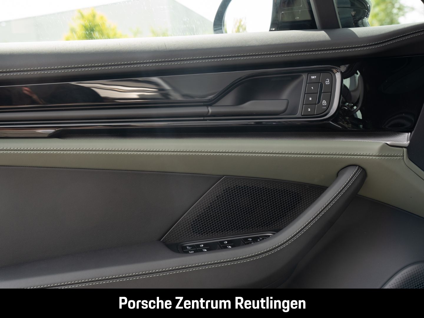 Porsche Panamera 4S E-Hybrid BOSE InnoDrive Surround-Vie
