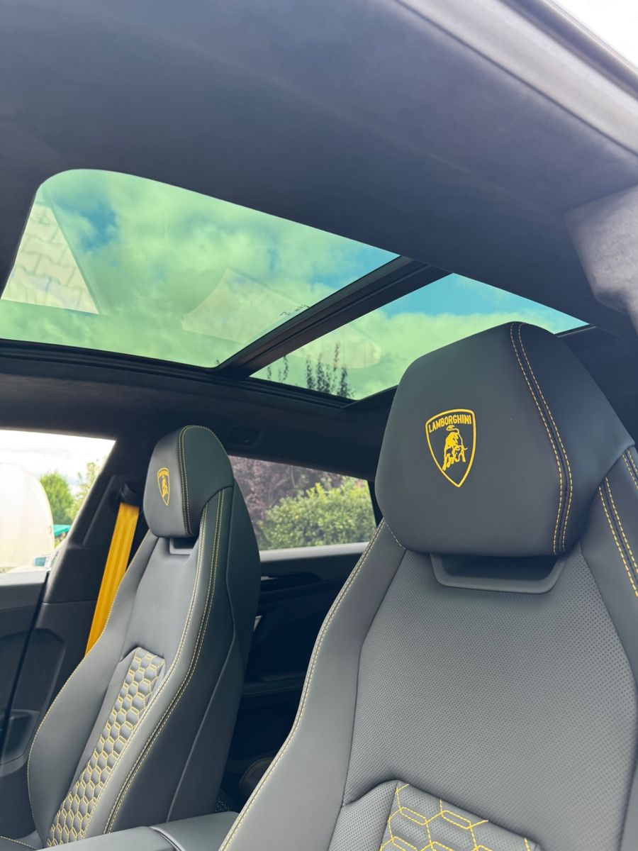 Lamborghini Urus S Facelift - Samsaru's Car Outlet