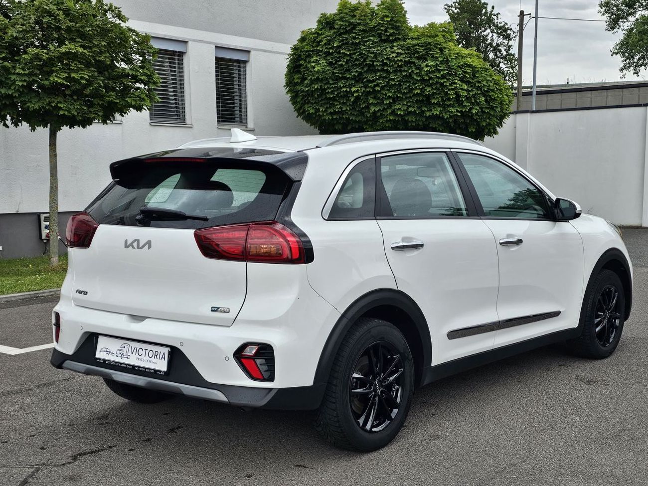 Kia Niro Vision Plug-in Hybrid - Samsaru's Car Outlet