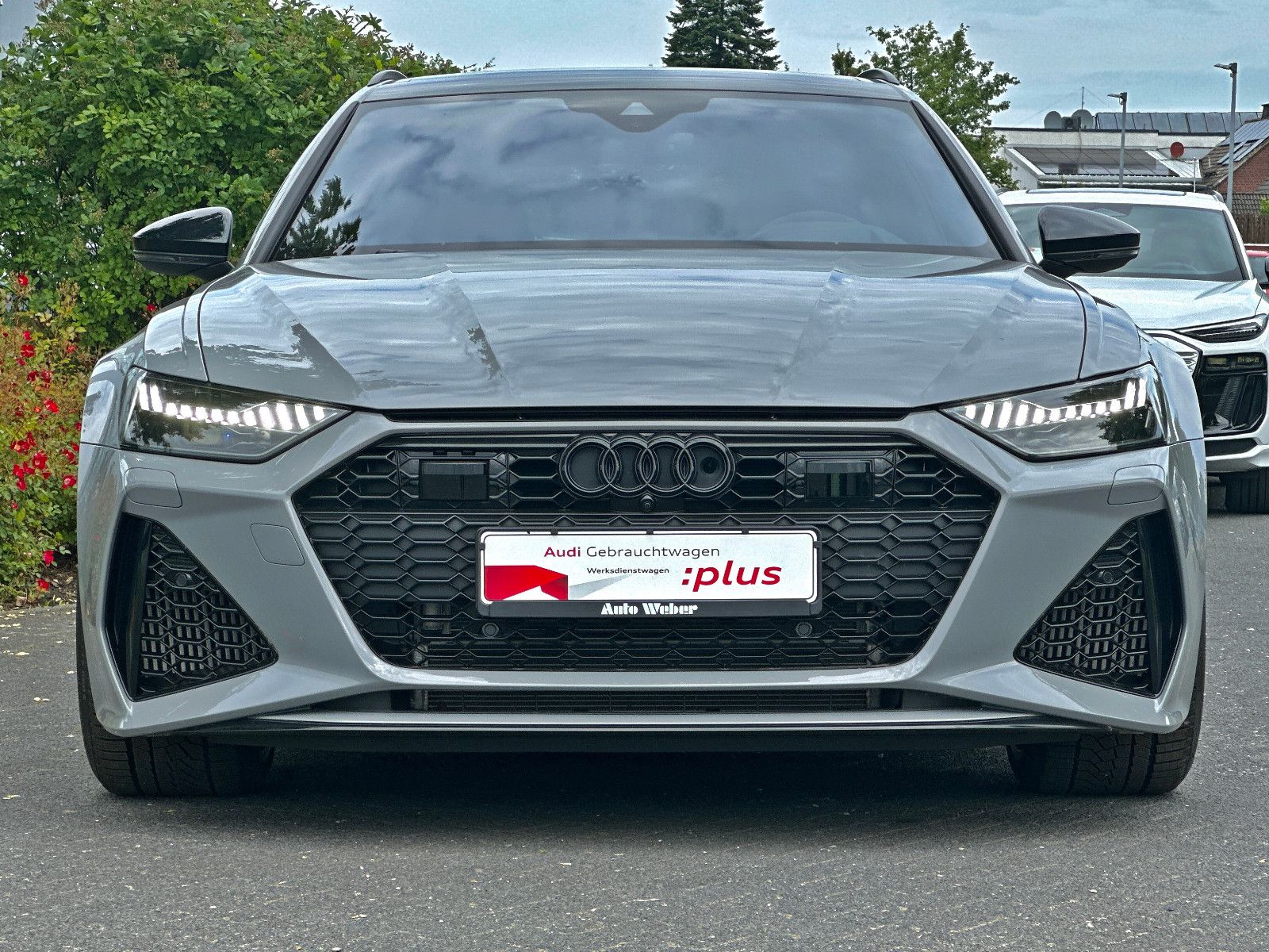Audi RS6 Avant BLACK PANO HUD NIGHT STHZG B&O 280km/h