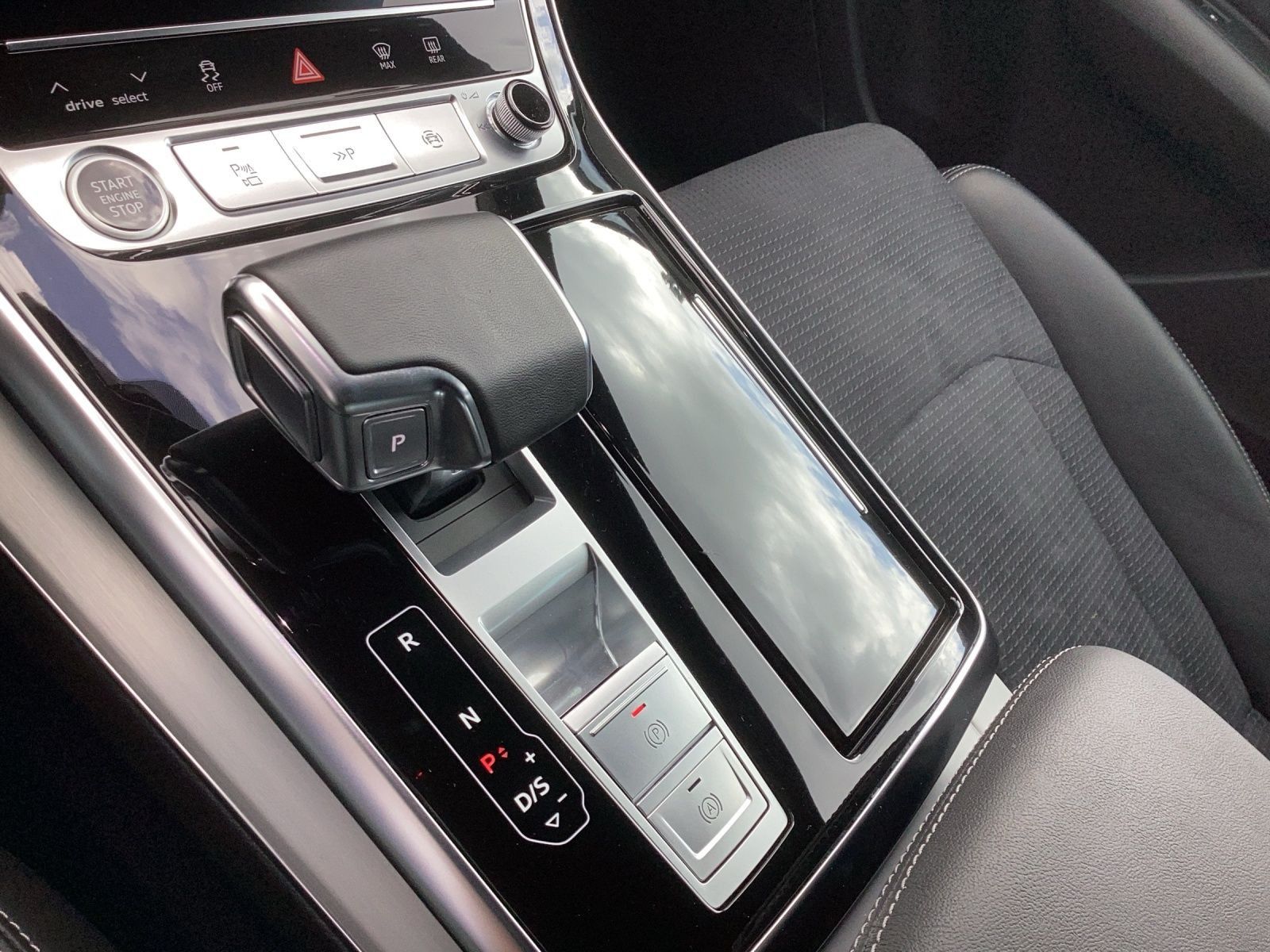 Audi Q8 50 TDI Q 2x S LINE AHK LM22 OPS+