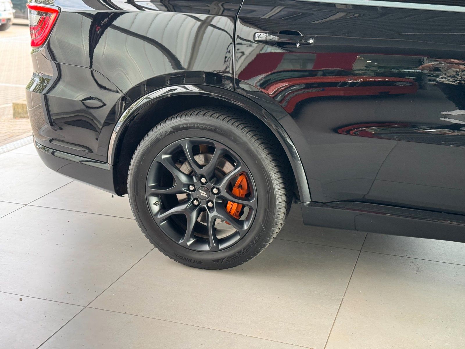Dodge Durango 5,7 R/T LPG AHK Hemi Orange