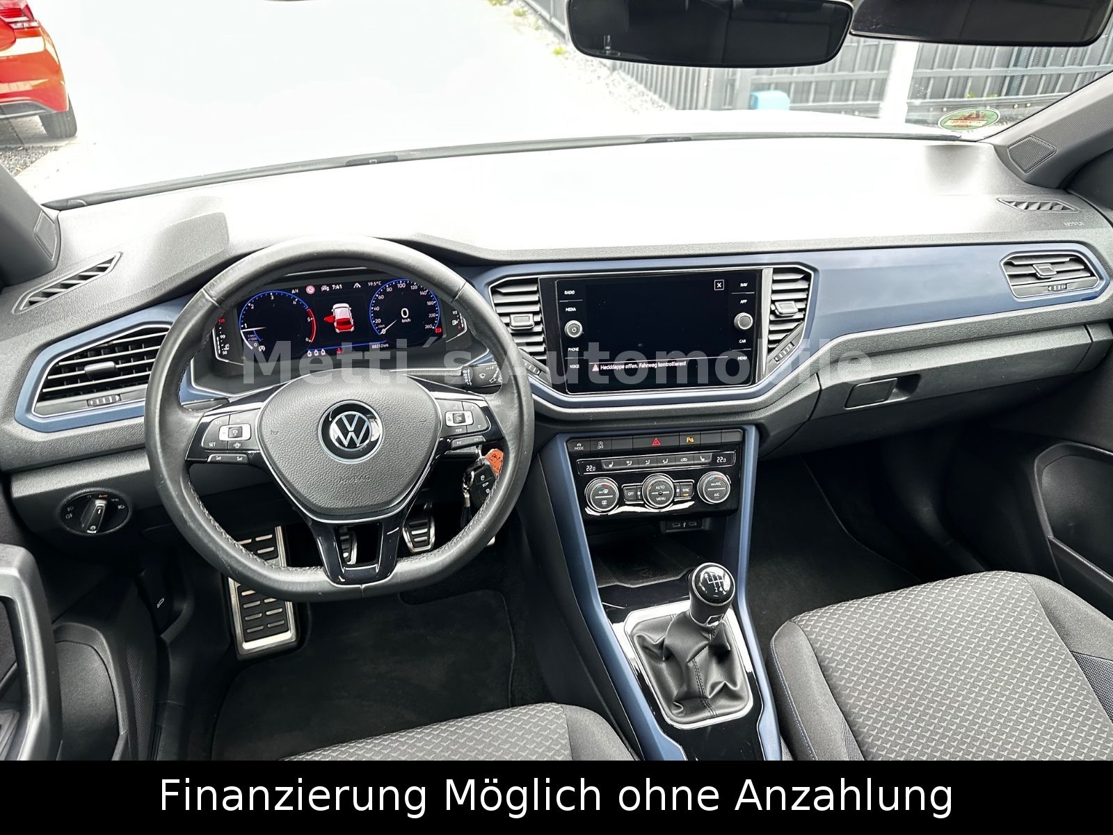 Volkswagen T-Roc United 2.0 TDI - Samsaru's Car Outlet