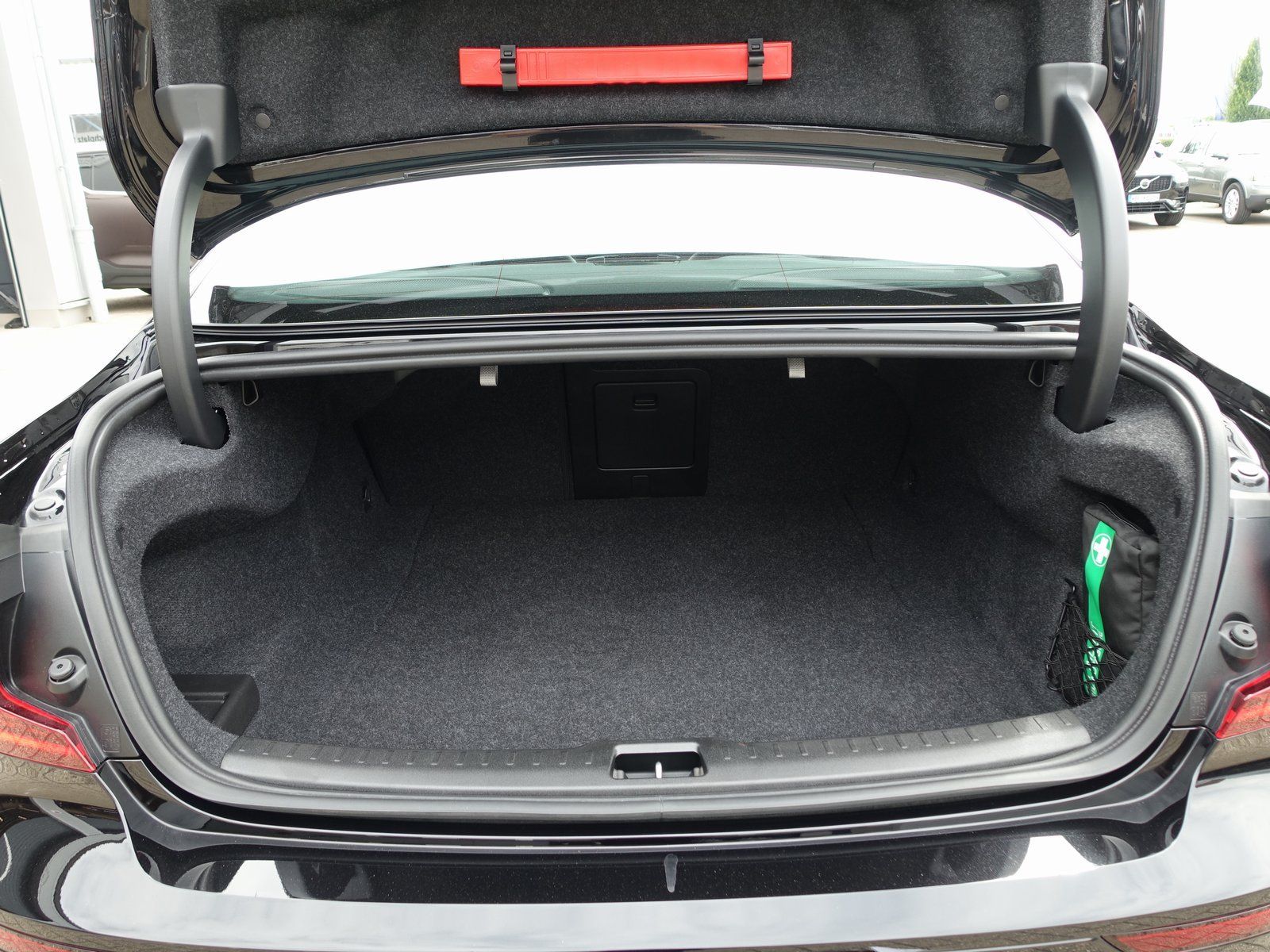 Volvo S60 Recharge Ultimate T8 AWD Leasing ab € 349,-