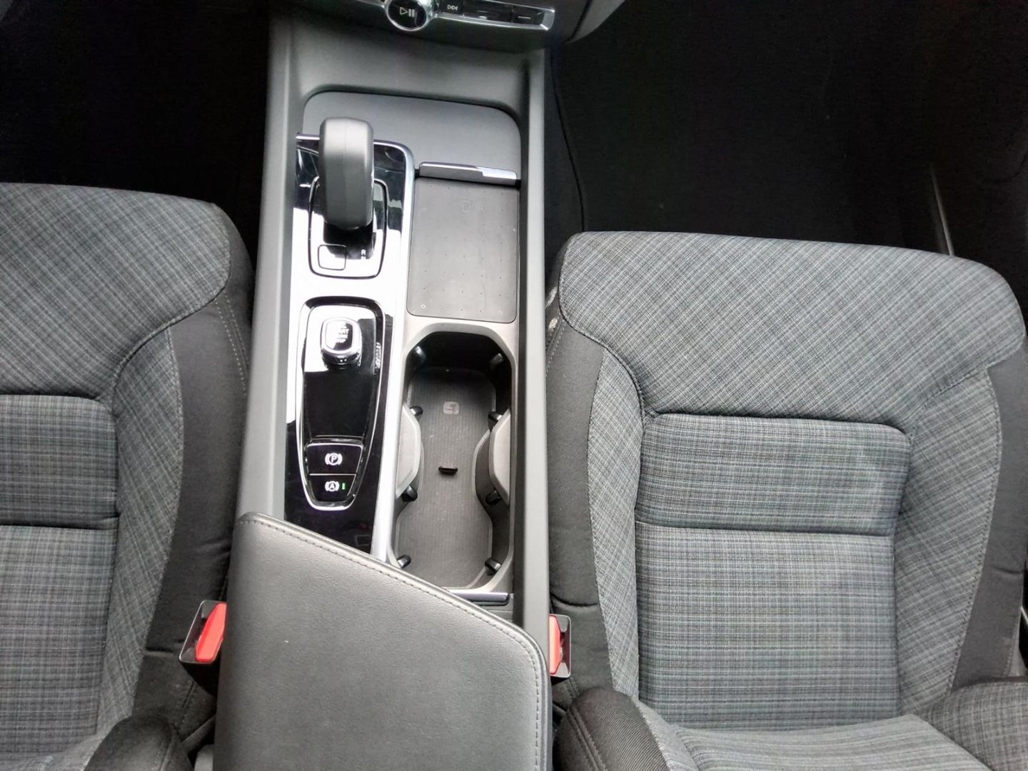Volvo S60 Core Mild-Hybrid Navi Klimaautom LED USB SHZ