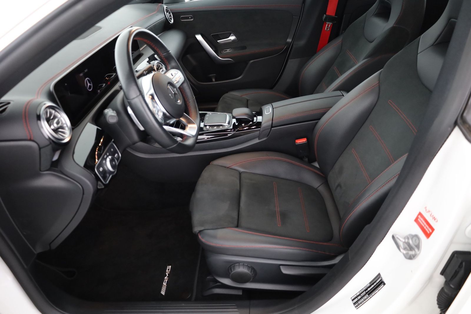 Mercedes-Benz CLA 35 AMG - Samsaru's Car Outlet