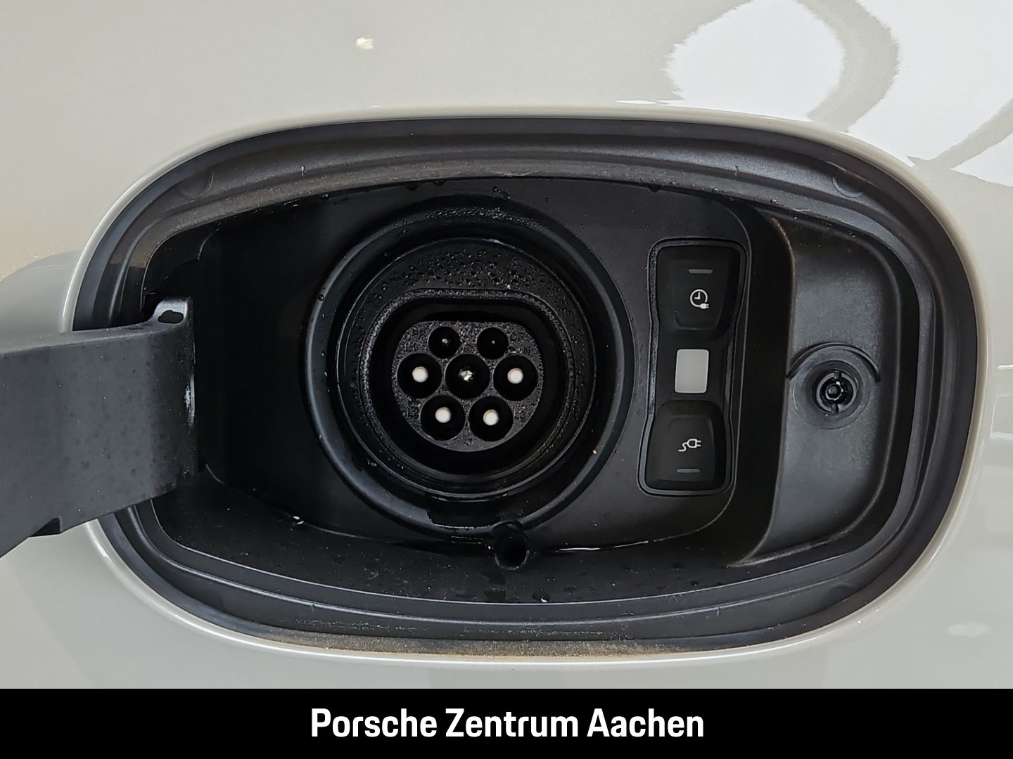Porsche Cayenne S E-Hybrid Clubleder HA-Lenkung BOSE LED