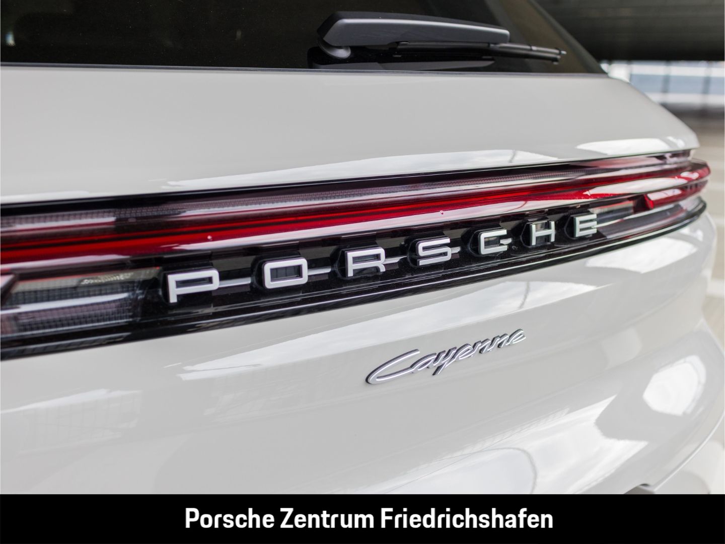 Porsche Cayenne E-Hybrid BOSE LED-Matrix Panoramadach