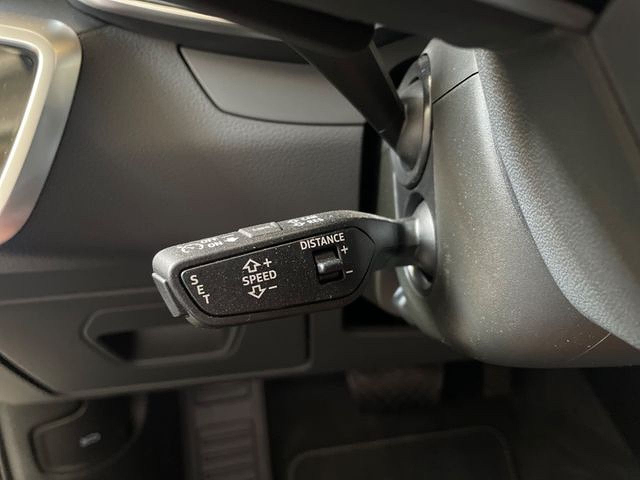 Audi A6 40 TDI quattro S line - Samsaru's Car Outlet