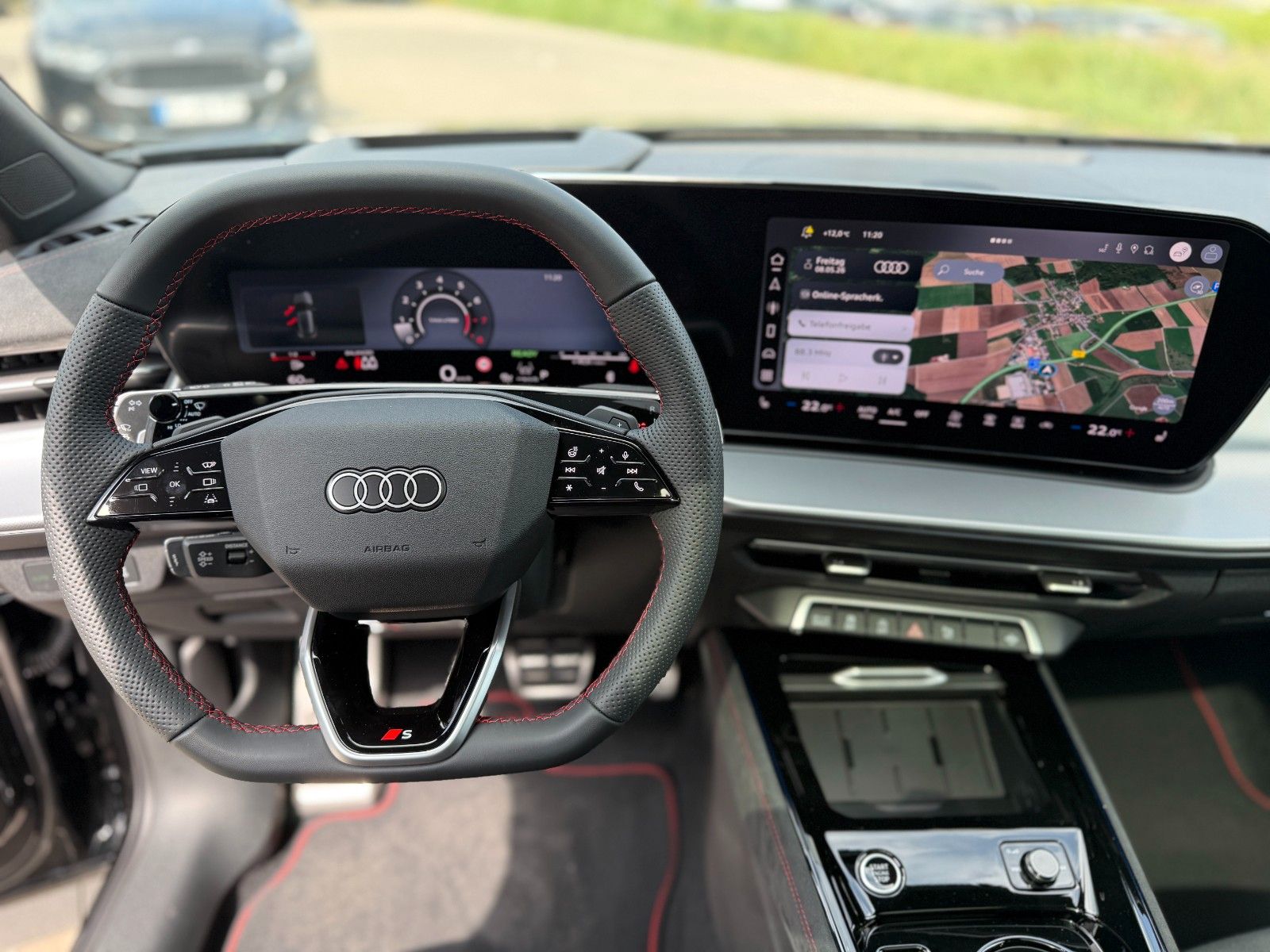 Audi Q3 Sportback S-LINE quattro+AHK+PANO+SONOS