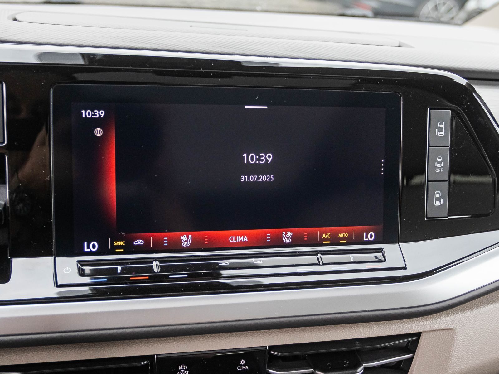 Volkswagen T7 Multivan Edition 2.0l 150kW TSI | Pano | AHK
