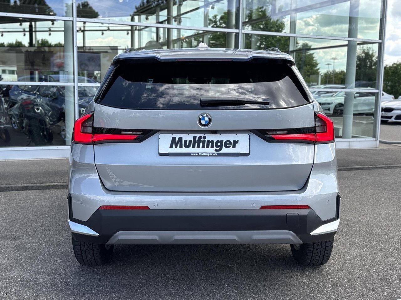 BMW X1 xDrive20d - Samsaru's Car Outlet