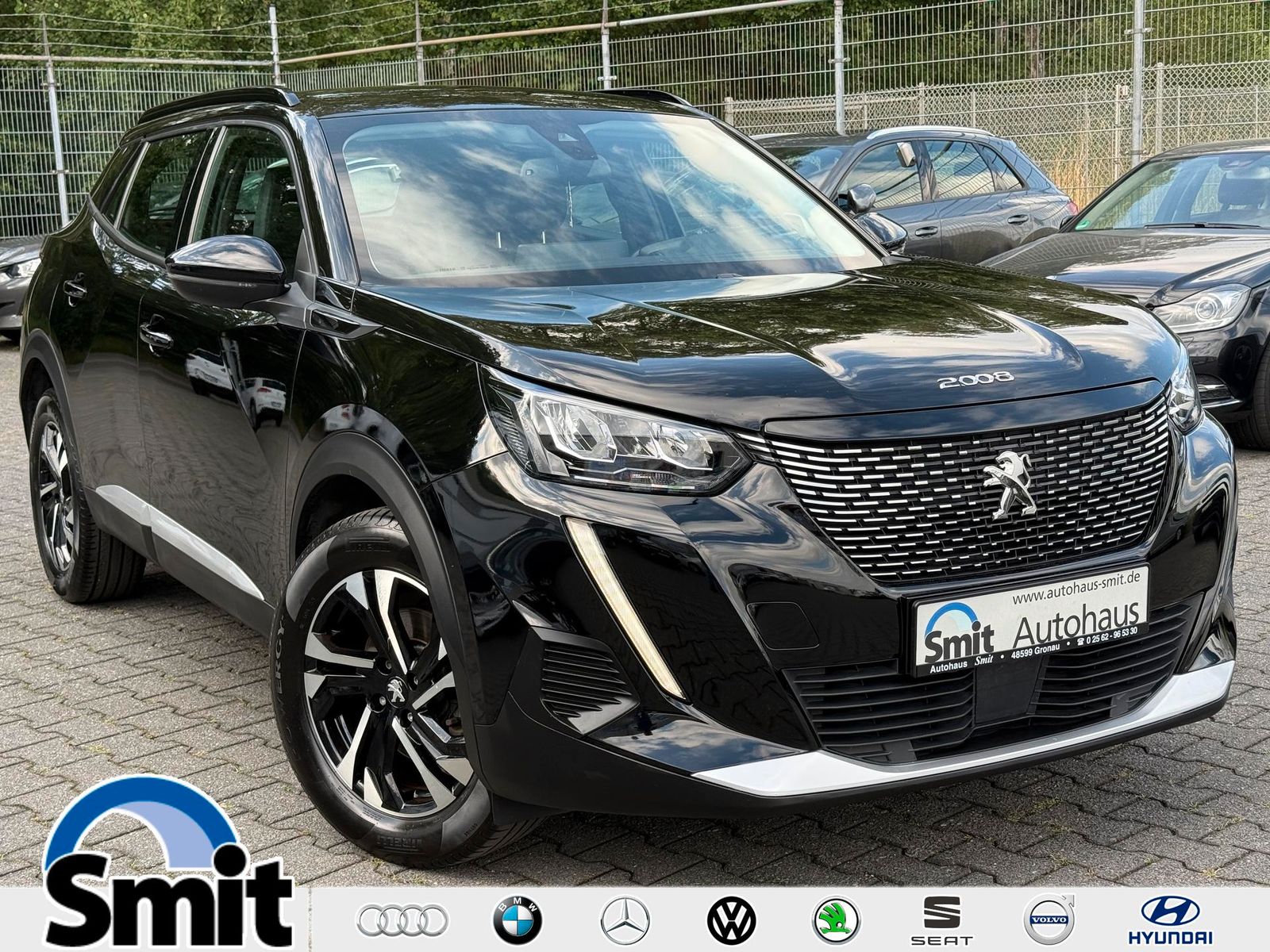Peugeot 2008 1.5 BlueHDi 130 Allure - Samsaru's Car Outlet