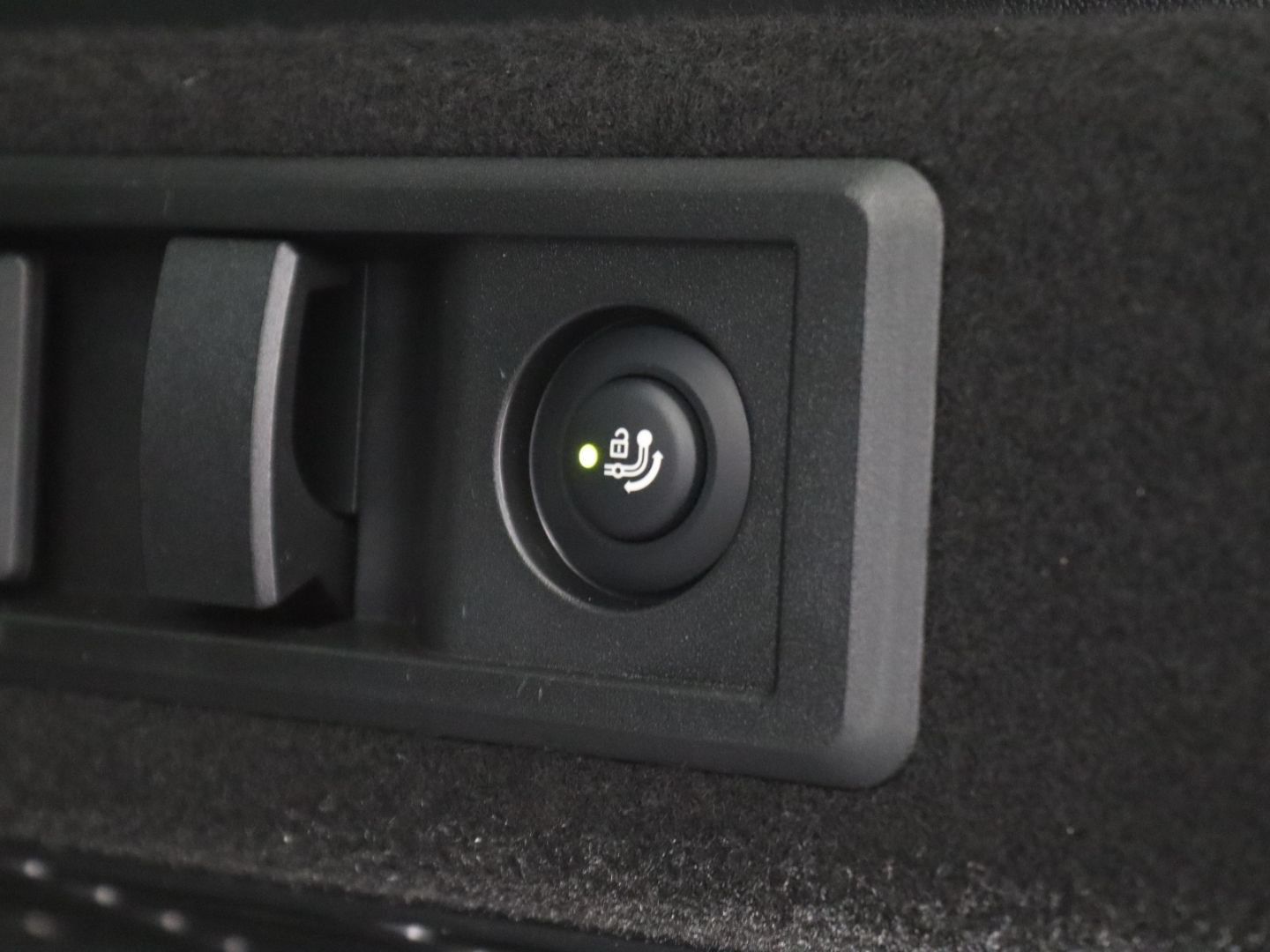 BMW X3 30 e xDrive M Sport HUD AHK-klappbar Panodach