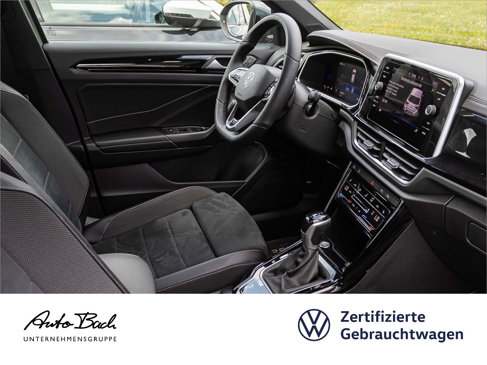 Volkswagen T-Roc 1.5 TSI R-Line - Samsaru's Car Outlet