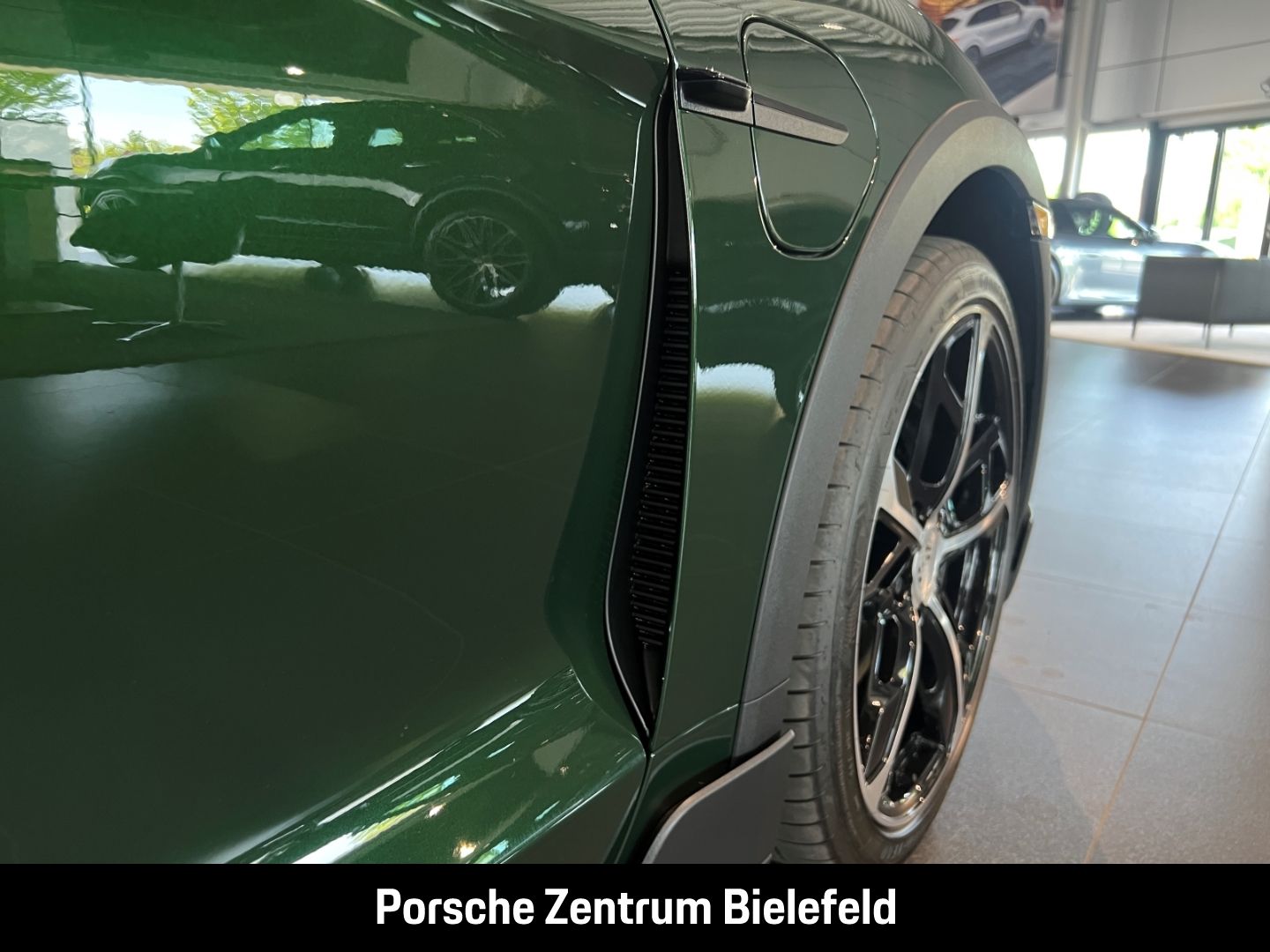 Porsche Taycan 4 Cross Turismo BOSE LED-Matrix Panorama