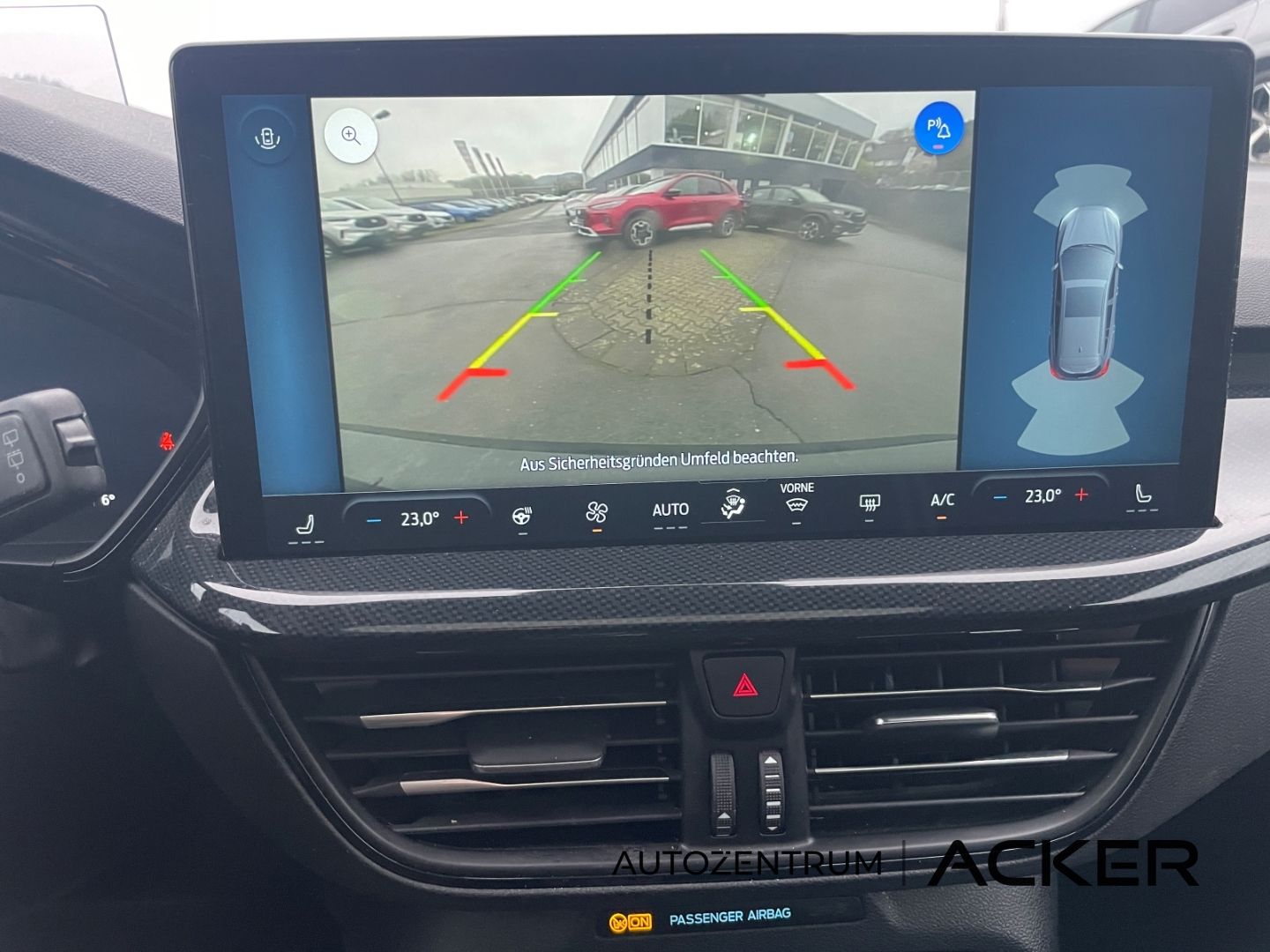 Ford Focus ST X Turnier  2.3 AT. Pano/aAHK/ACC -34%*