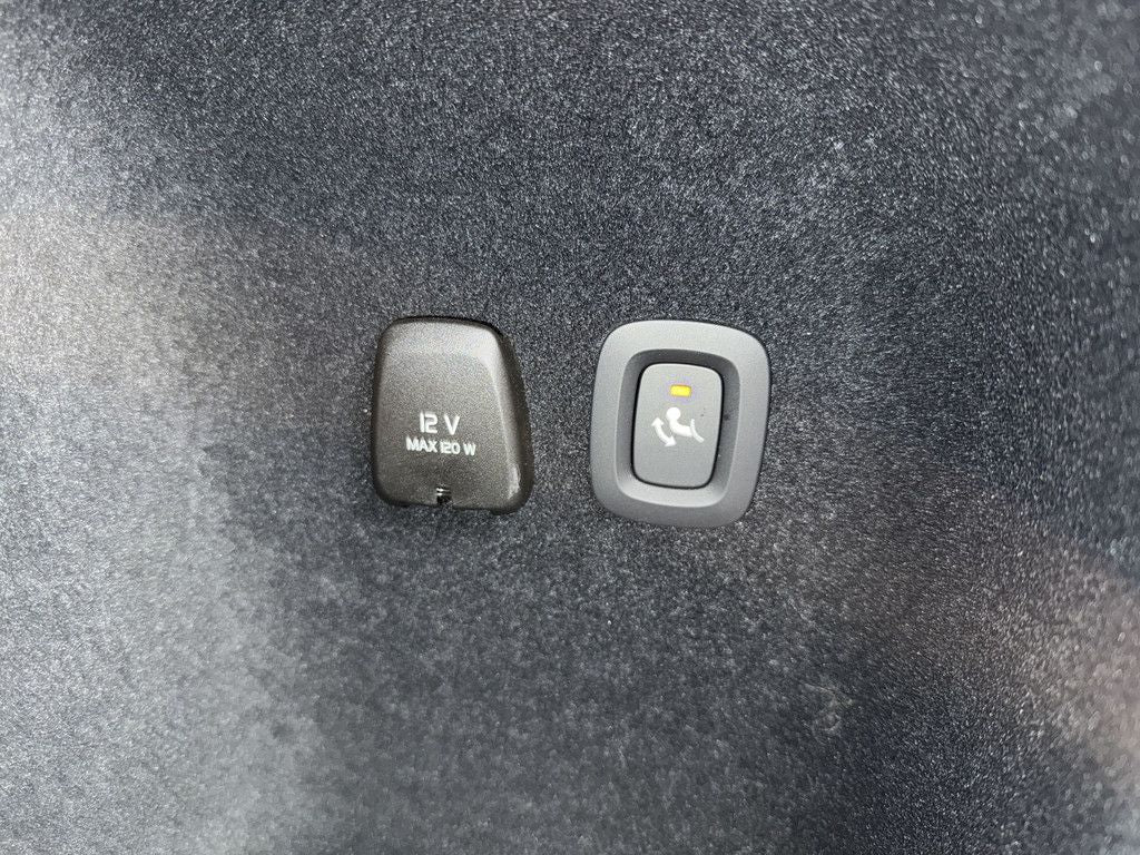 Volvo V60 T6 Plus Dark Plug-In Hybrid AWD STANDHZ 360°