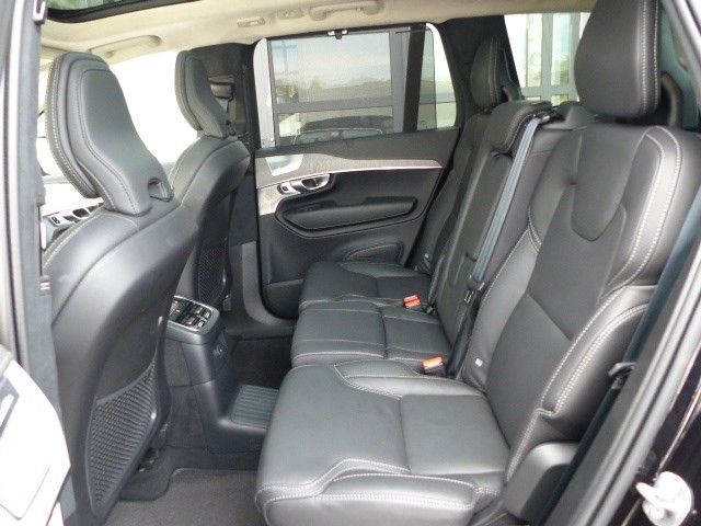 Volvo XC90 Ultra Dark T8 Recharge Plug-In Hybrid AWD - Samsaru's Car Outlet