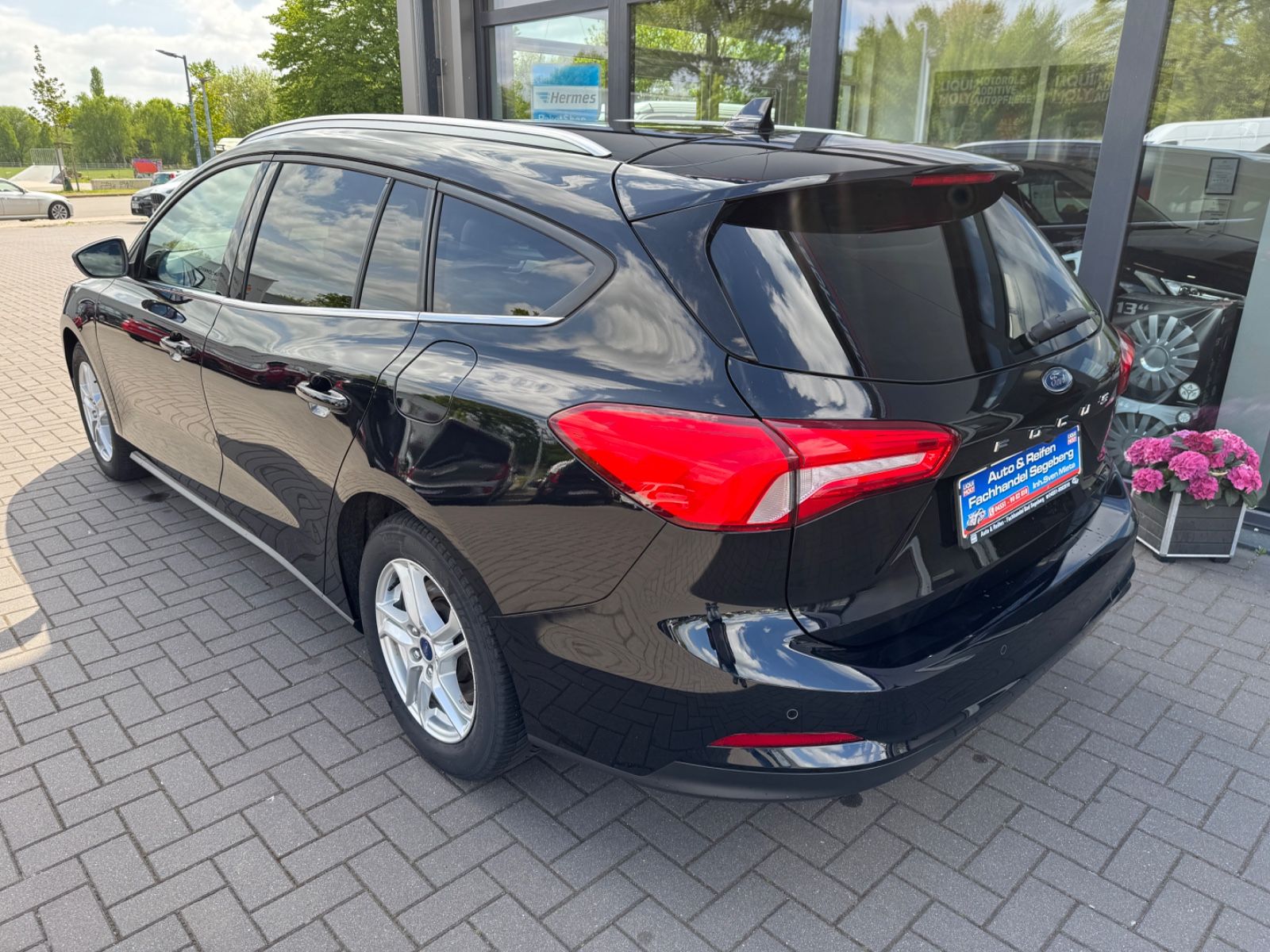 Ford Focus Turnier 1.5TDCI - Samsaru's Car Outlet