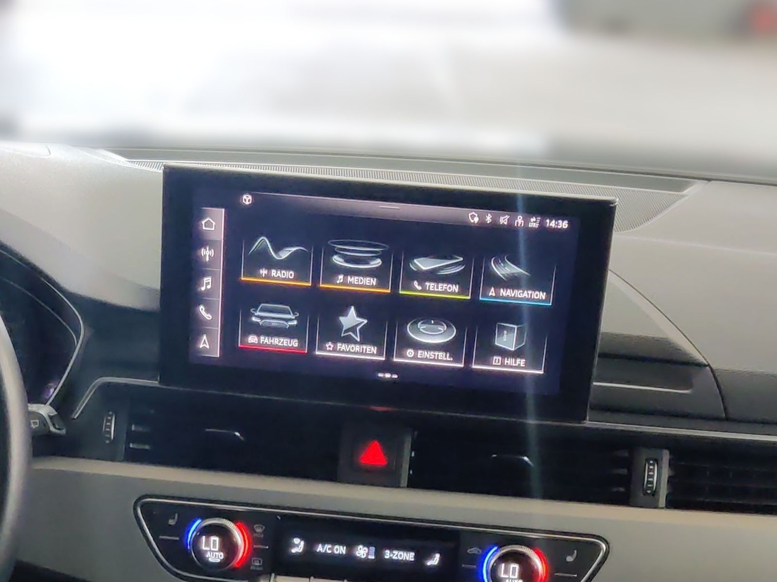 Audi A4 Avant 40 TDI s-line Competition - Samsaru's Car Outlet