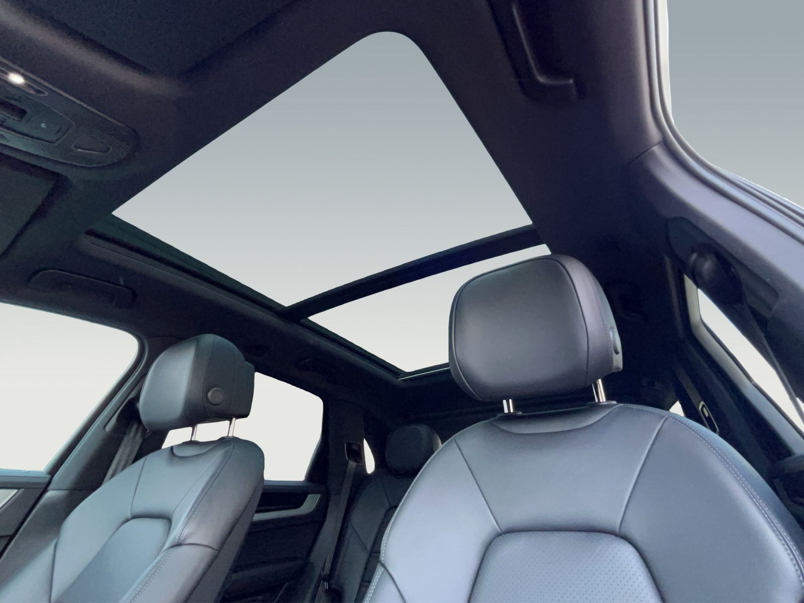 Porsche Cayenne S - PORSCHE Approved - Pano -Bose -PASM