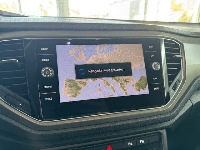 Volkswagen T-ROC Style R-line - Samsaru's Car Outlet