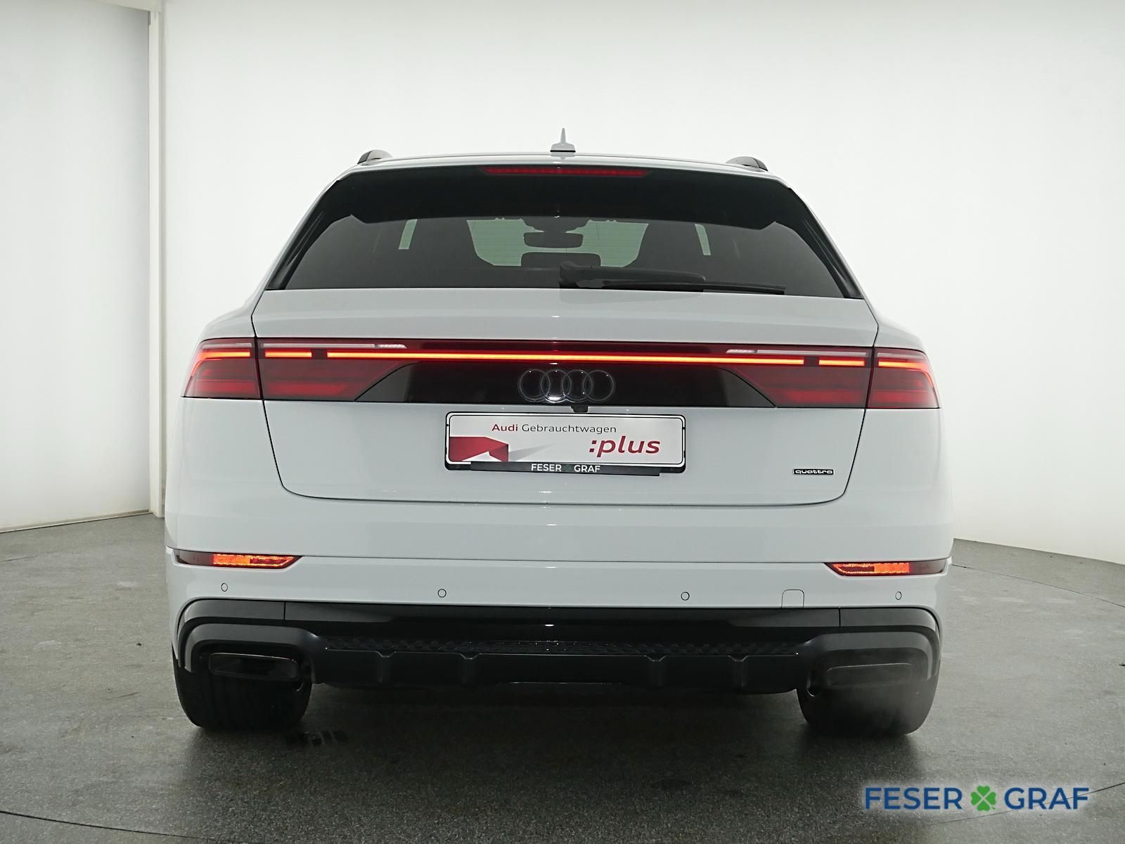 Audi Q8 TFSI e S line business quattro AHK/ B&O/ Pano