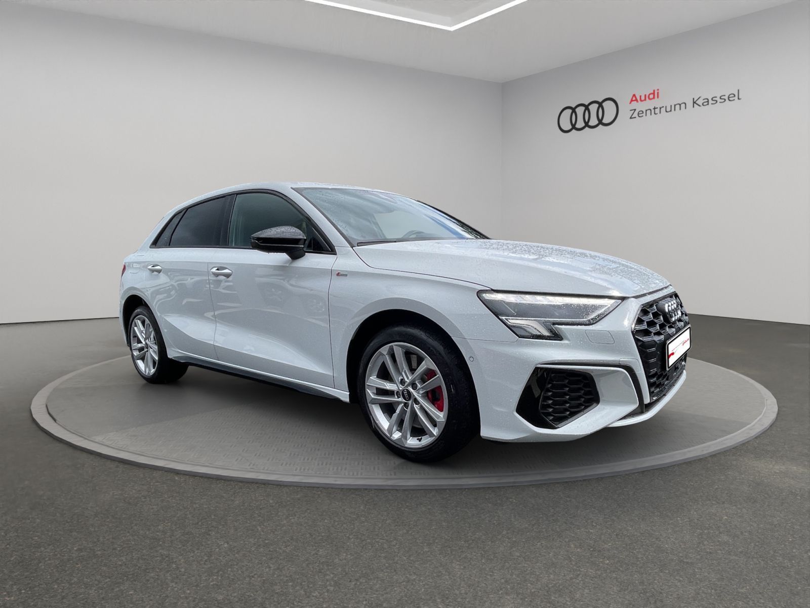 Audi A3 SB 45 TFSI e S line LED Navi Kamera Leder