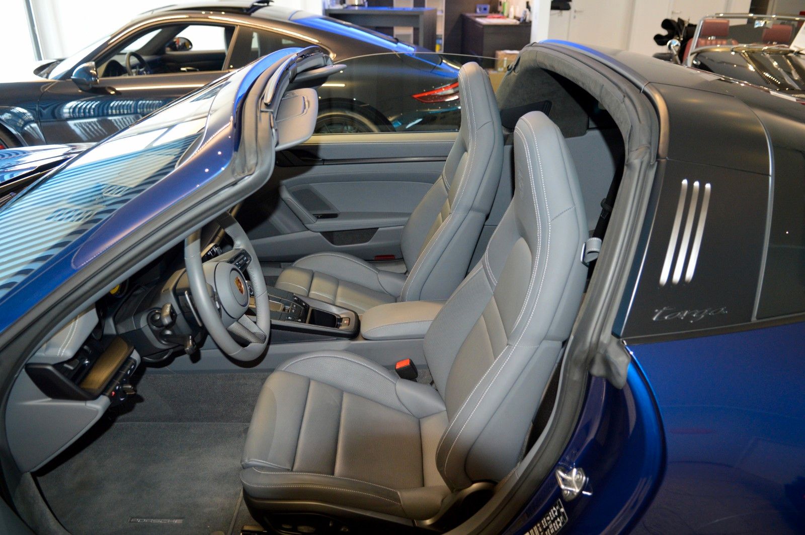 Porsche 992 Targa 4 GTS / LIFT / Matrix / Ganzleder