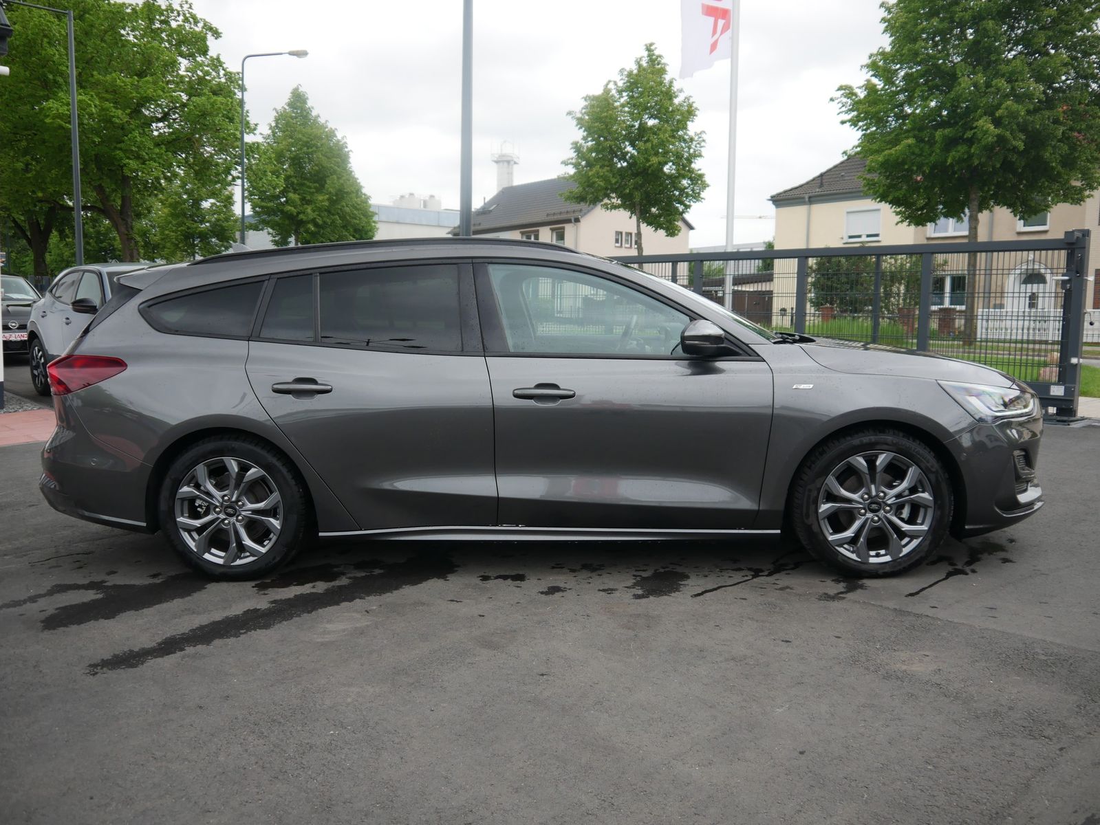 Ford Focus Turnier 1.0 M-Hybrid ST-Line LED Navi ACC