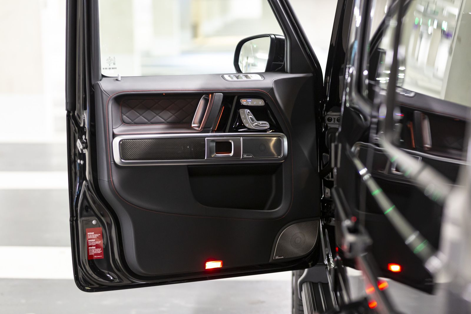 Mercedes-Benz G 63 AMG - Samsaru's Car Outlet