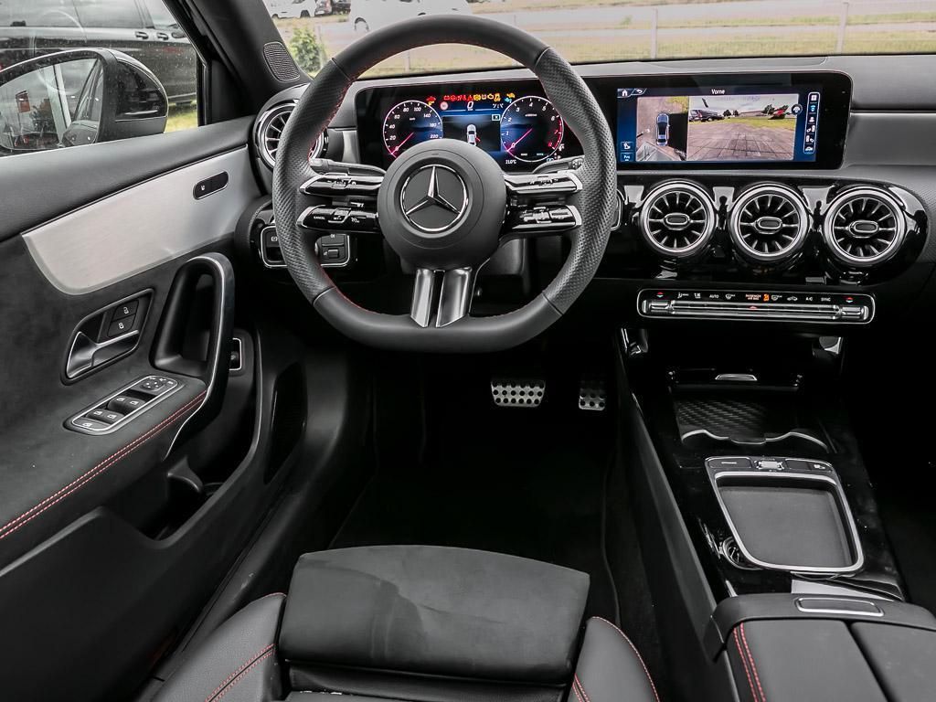 Mercedes-Benz A 200 AMG Premium Black Line - Samsaru's Car Outlet