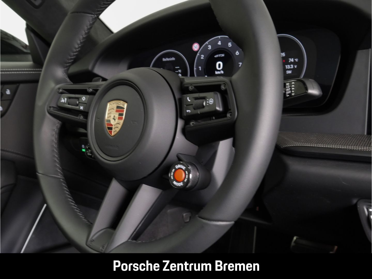 Porsche 992 4 GTS Matrix LED Burmester Liftsystem
