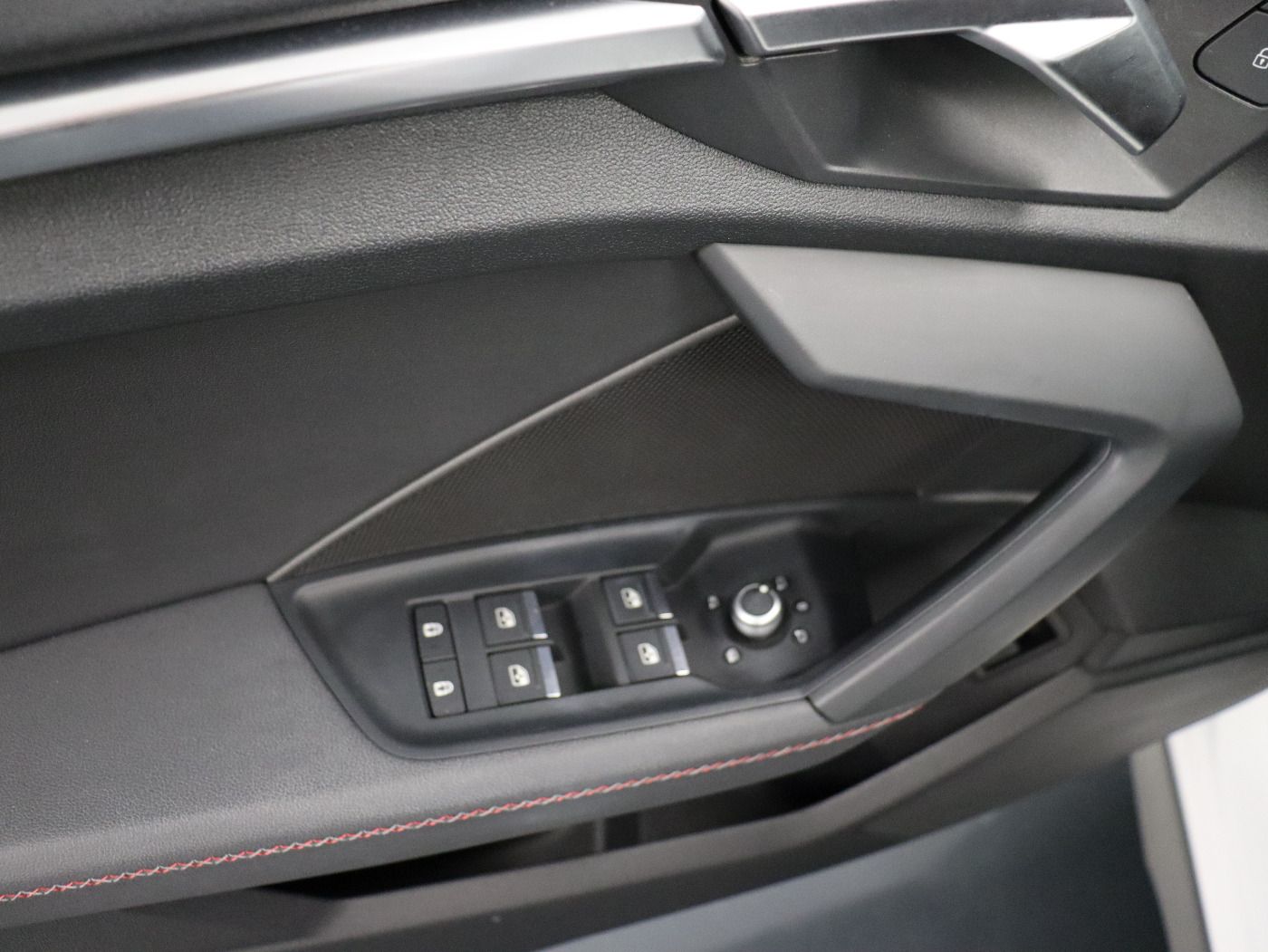 Audi A3 Sportback 40 1.4 TFSI e S-Line CarPlay|LED|LM