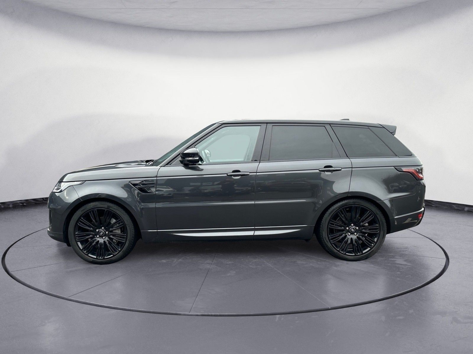 Range Rover Sport 3.0 D300 HSE Dynamic Stealth - Samsaru's Car Outlet