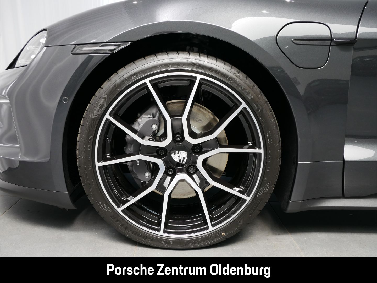 Porsche Taycan SportTurismo HD Matrix HeadUp SportChrono