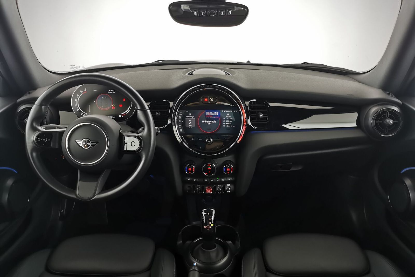 MINI Cooper Cab. Classic - Samsaru's Car Outlet