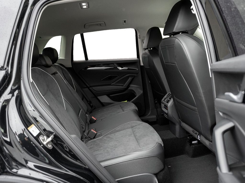 Volkswagen Tiguan 1.5 TSI eHybrid Elegance AHK KAM LED SHZ