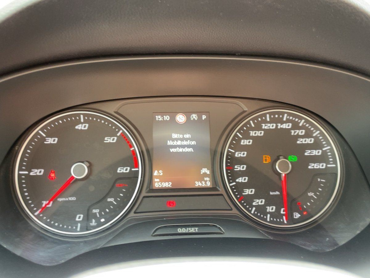 Seat Ateca Xperience 2.0 TDI DSG APP+DAB+AHK+PANO+ACC