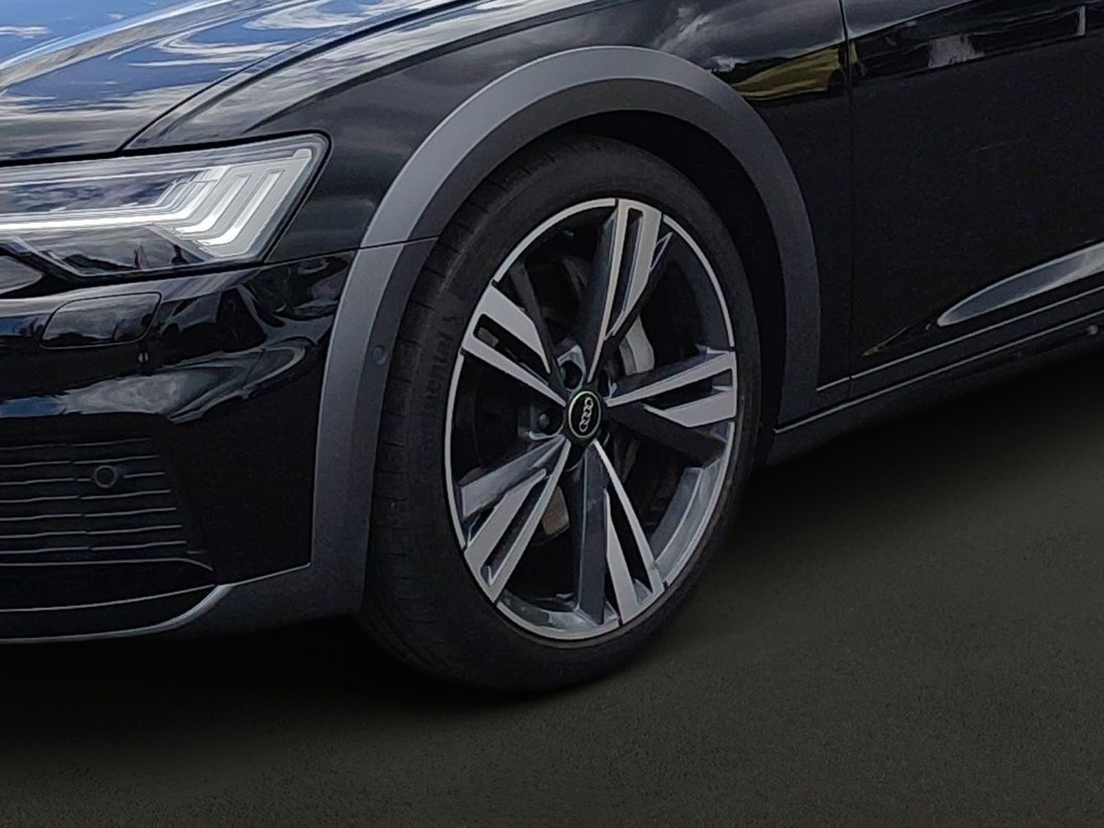 Audi A6 allroad 55 TFSI quattro - Samsaru's Car Outlet
