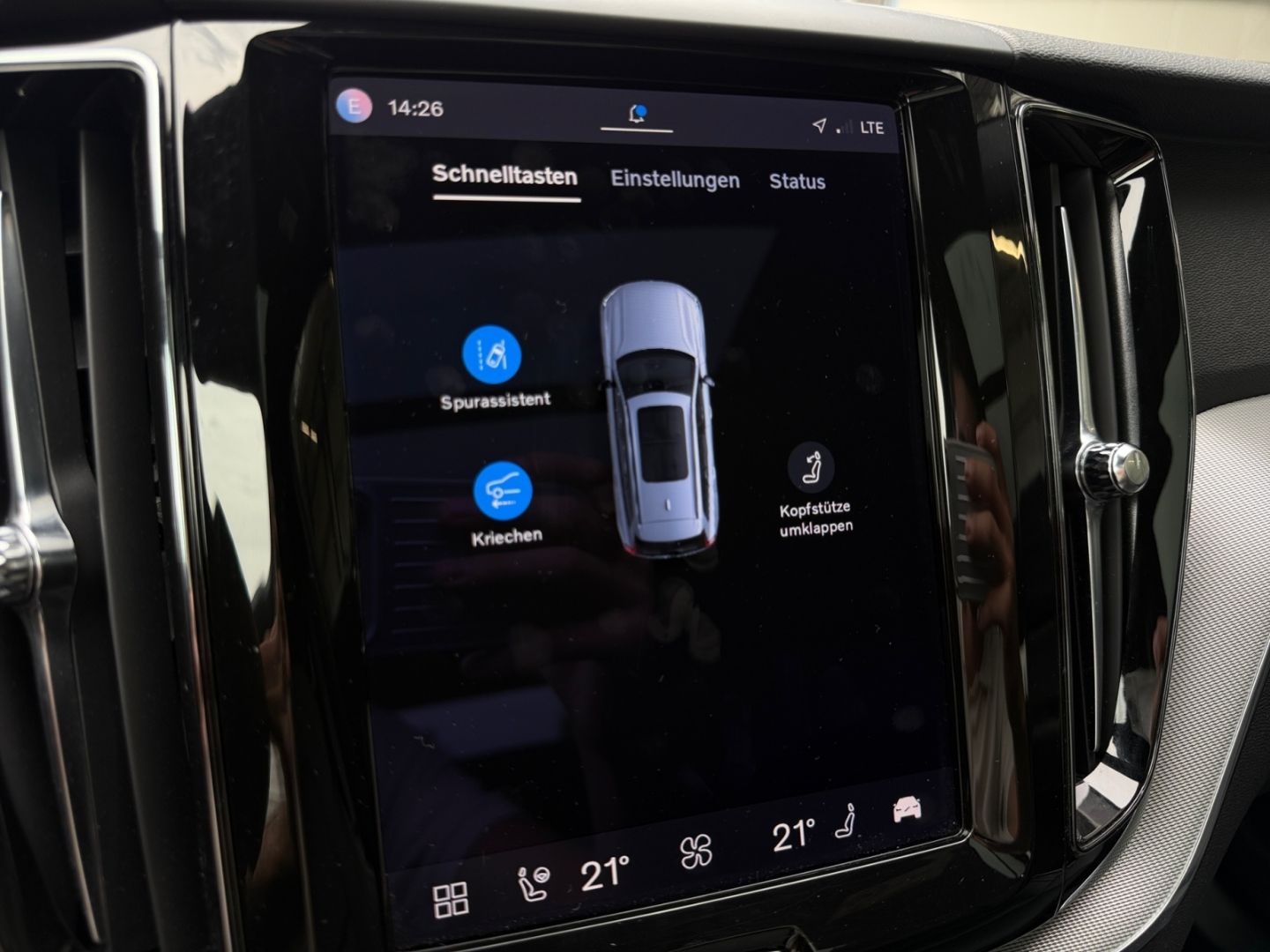 Volvo XC60 T8 R Design Recharge AWD Pano 360° Memory