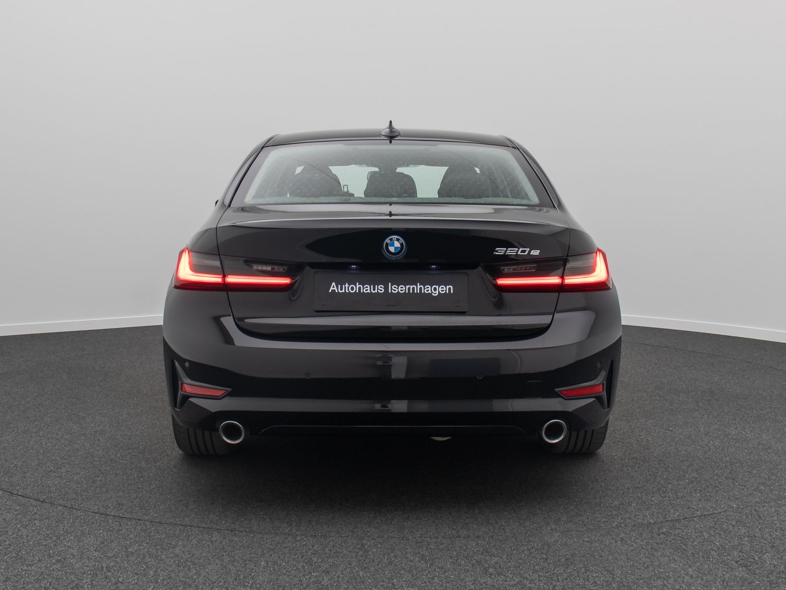 BMW 320e Sport Line - Samsaru's Car Outlet